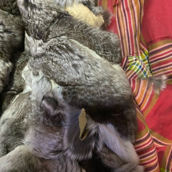 Chinchilla fur empress coat - Picture 12 of 14